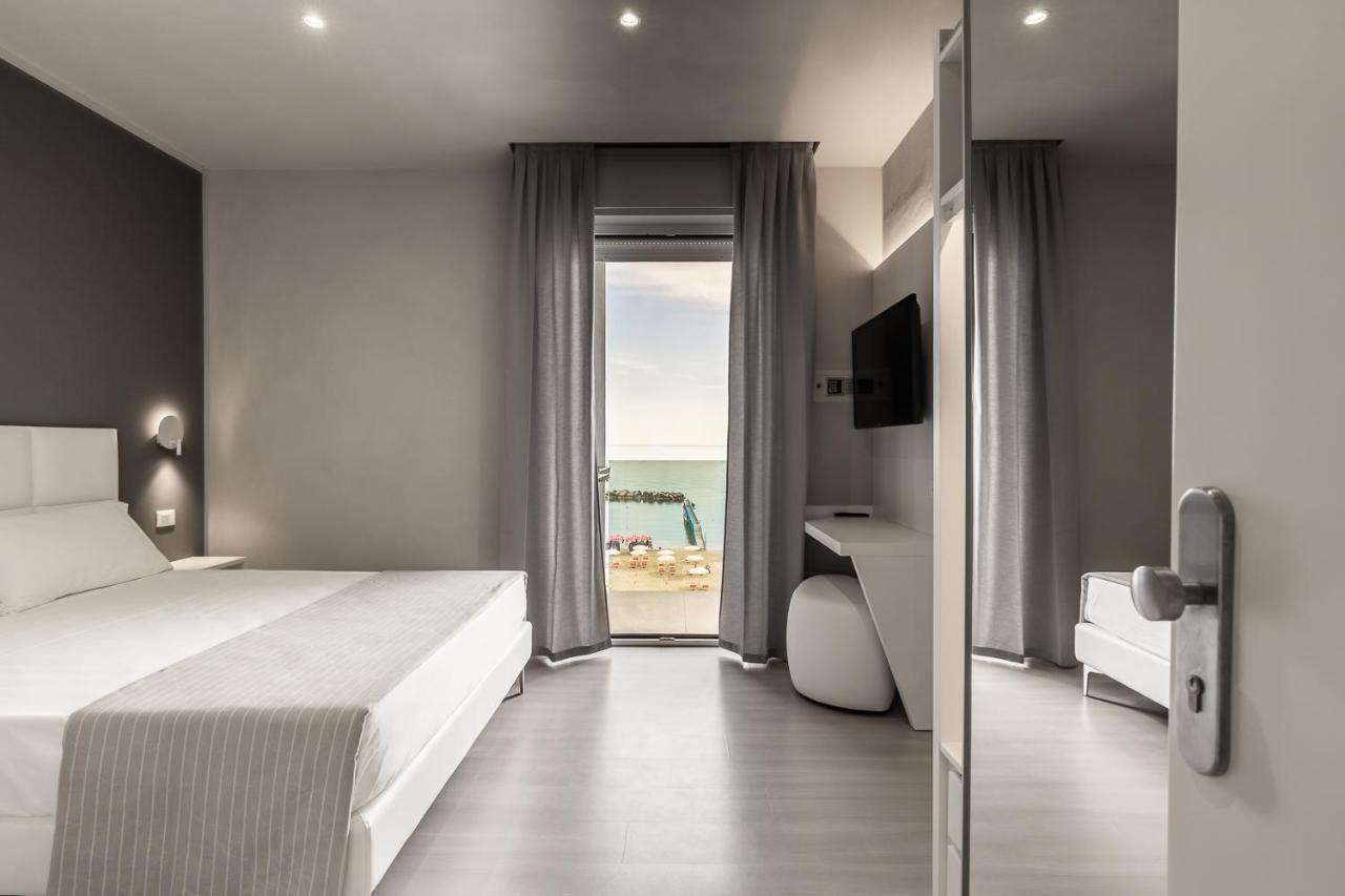 Hotel Villa Saba Bellaria-Igea Marina Extérieur photo